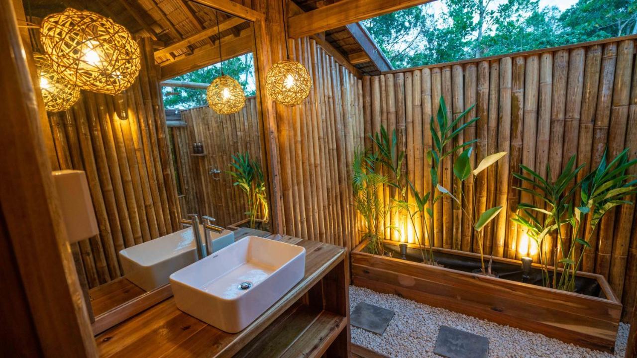 Barya Lang Villa- Native Villa With Jeepney Room إل نيدو المظهر الخارجي الصورة