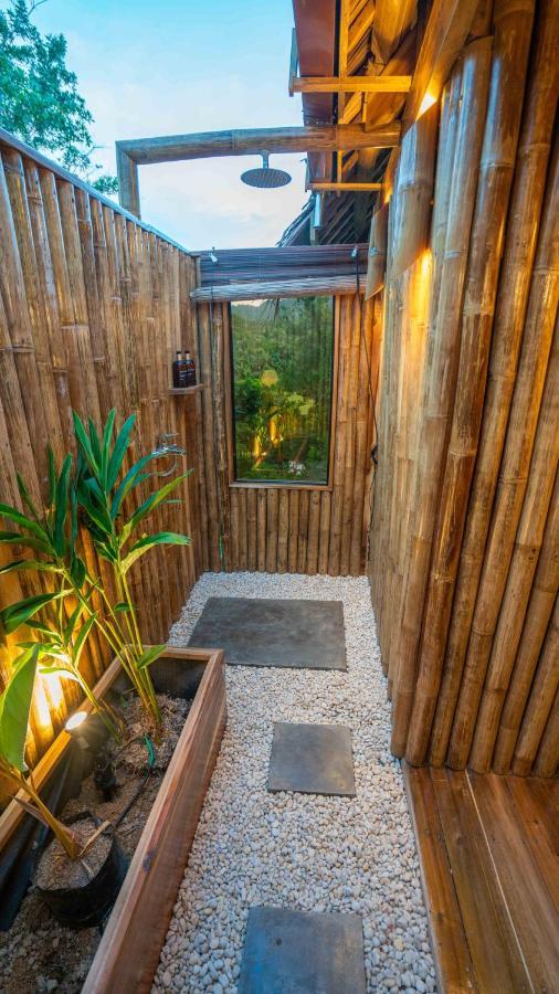 Barya Lang Villa- Native Villa With Jeepney Room إل نيدو المظهر الخارجي الصورة