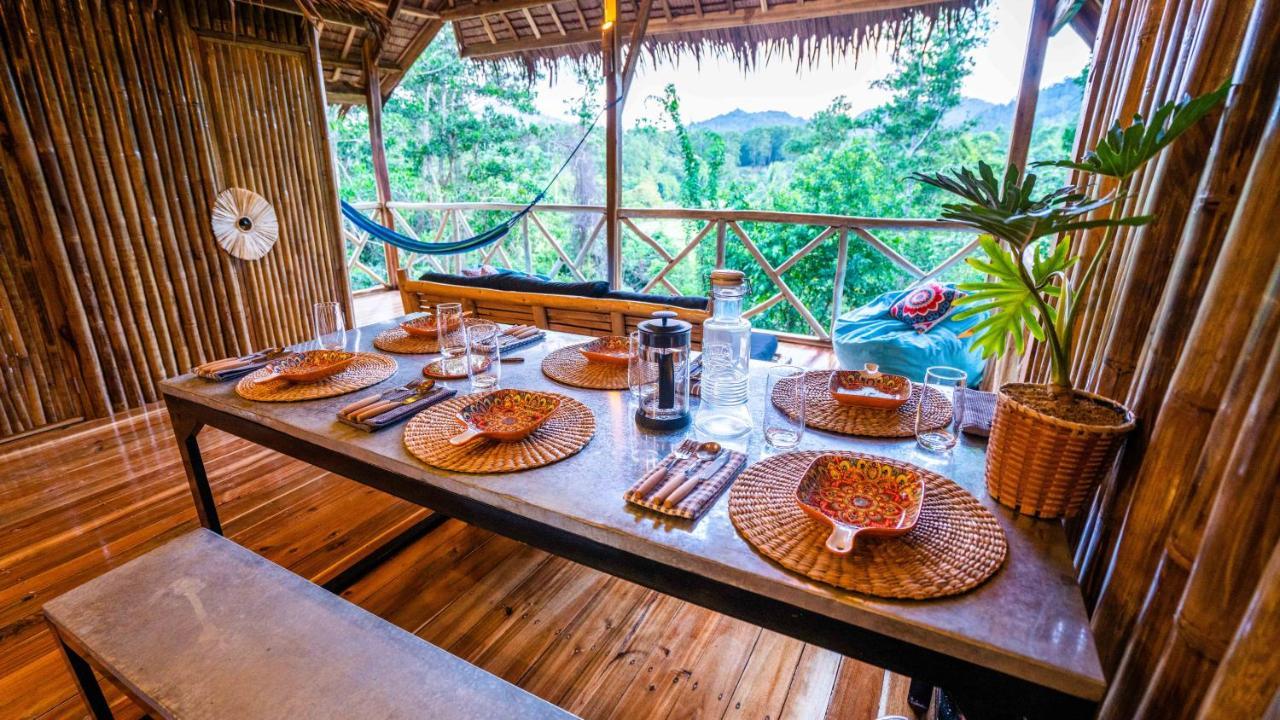 Barya Lang Villa- Native Villa With Jeepney Room إل نيدو المظهر الخارجي الصورة