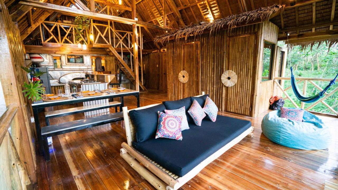 Barya Lang Villa- Native Villa With Jeepney Room إل نيدو المظهر الخارجي الصورة