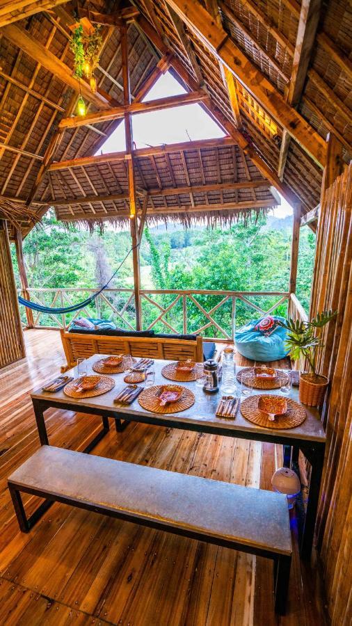 Barya Lang Villa- Native Villa With Jeepney Room إل نيدو المظهر الخارجي الصورة