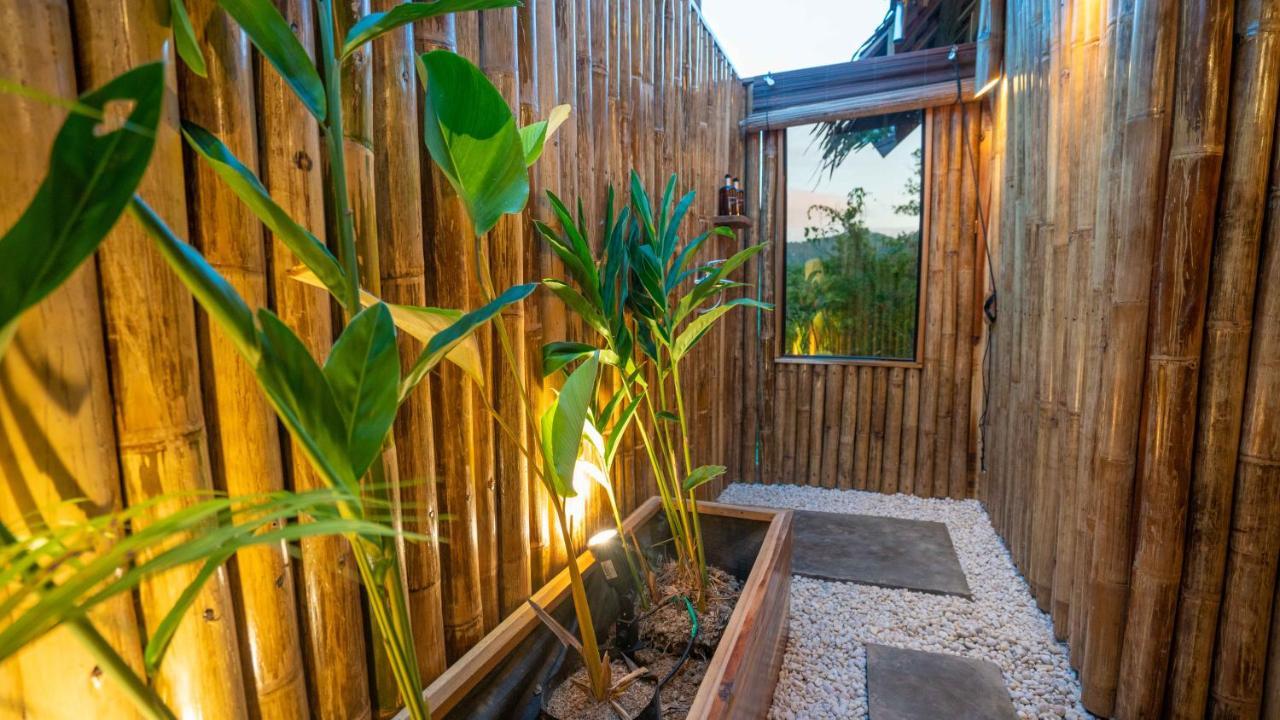 Barya Lang Villa- Native Villa With Jeepney Room إل نيدو المظهر الخارجي الصورة
